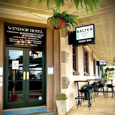 Windsor Hotel Miles Ngoại thất bức ảnh